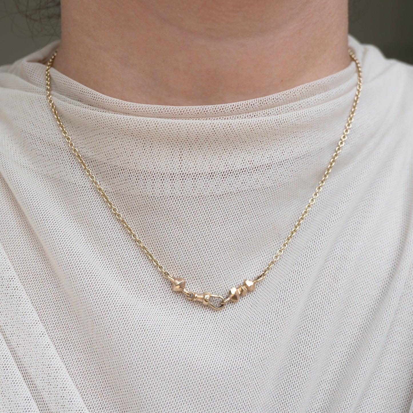 Gea Swivel Chain Necklace